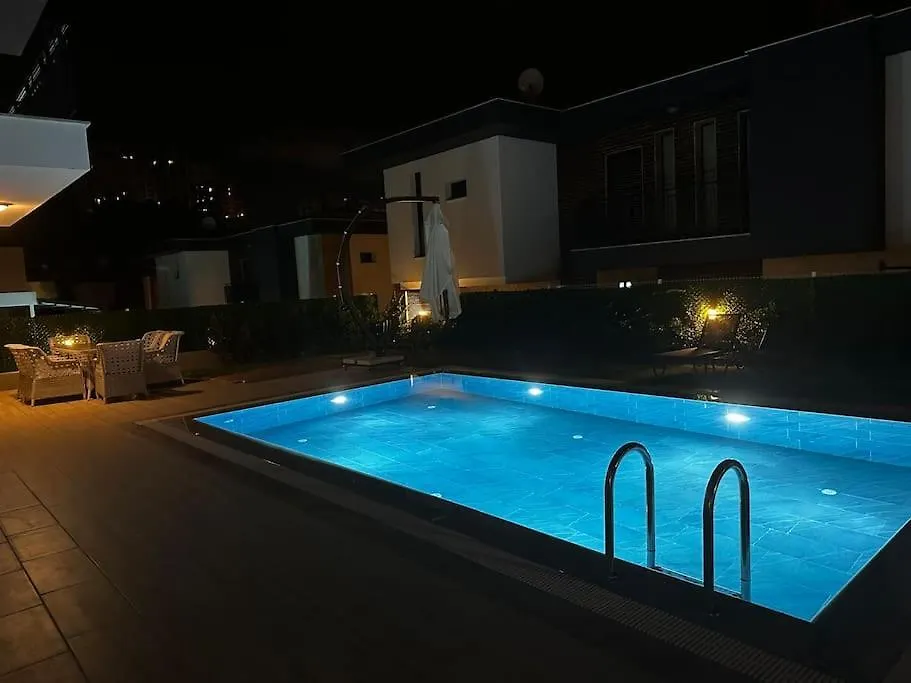 Private Pool Villa For Daily Rent In Kusadasi